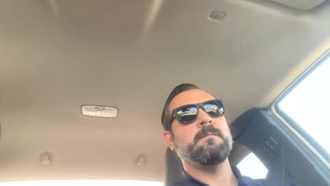 Snapshot of thehandyman951 chatting on February 2025 09:30:01 PM thehandyman951 online show from February 2025 09:30:01 PM