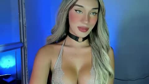 Snapshot of thehornyjane chatting on December 2024 03:25:01 AM JANE online show from December 2024 03:25:01 AM