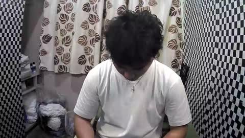 Xerxis online show from February 2025 07:20:02 PM