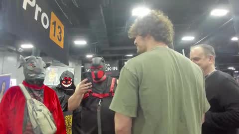 Snapshot of thejohnnystone chatting on October 2025 10:17:02 PM Johnny Stone online show from October 2025 10:17:02 PM