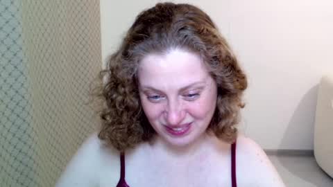 Snapshot of theladysblush chatting on March 2026 06:25:01 PM Ella online show from March 2026 06:25:01 PM