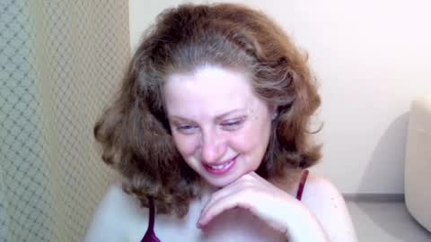 Ella online show from May 2026 06:23:02 PM
