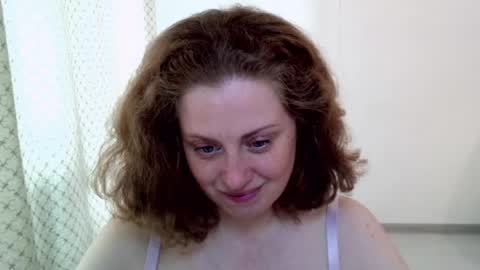 Ella online show from May 2026 07:49:02 AM
