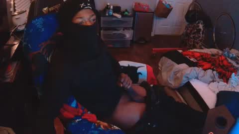 Snapshot of thelewdgamer chatting on December 2025 09:48:01 AM thelewdgamer online show from December 2025 09:48:01 AM