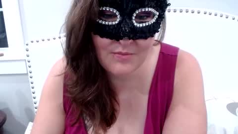 Snapshot of thelipsdown chatting on December 2024 11:24:01 PM Lacey online show from December 2024 11:24:01 PM
