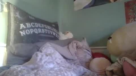 Little Bambii online show from December 2024 06:49:01 PM