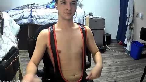 Snapshot of thelonglouie chatting on November 2025 03:26:02 AM Louie online show from November 2025 03:26:02 AM