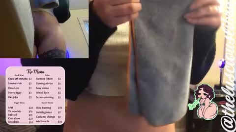 Snapshot of thelusciouslibra chatting on October 2025 10:21:01 PM thelusciouslibra online show from October 2025 10:21:01 PM