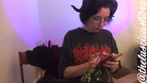 Snapshot of thelusciouslibra chatting on November 2025 08:22:02 PM thelusciouslibra online show from November 2025 08:22:02 PM