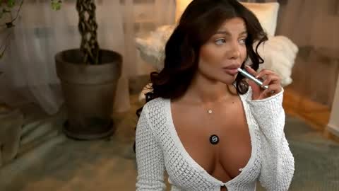 Madison online show from April 2026 02:45:02 AM