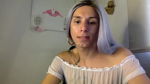 Snapshot of thematryoshka chatting on January 2025 08:02:01 PM Lucy Lucy online show from January 2025 08:02:01 PM