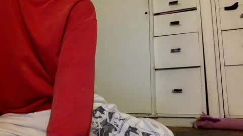 Snapshot of thematryoshka chatting on January 2025 02:35:02 AM Lucy Lucy online show from January 2025 02:35:02 AM