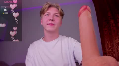 Snapshot of themikesever chatting on October 2025 01:07:02 PM Sever online show from October 2025 01:07:02 PM