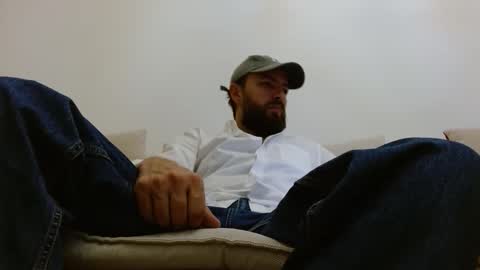 Snapshot of themonarchgoat chatting on October 2025 08:24:02 PM TheMonarchGoat online show from October 2025 08:24:02 PM