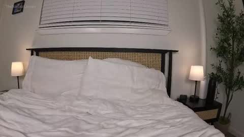 naturallovers online show from January 2026 03:23:01 AM