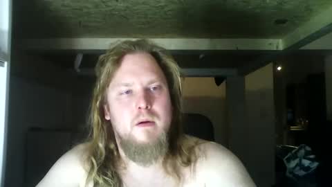 Snapshot of thenewdude1992 chatting on February 2025 08:35:02 PM thenewdude1992 online show from February 2025 08:35:02 PM