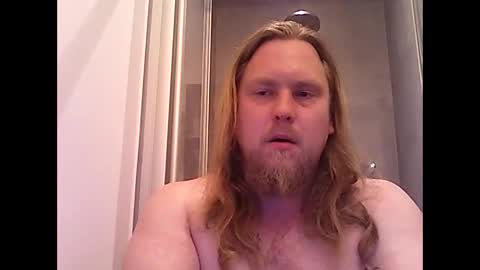 Snapshot of thenewdude1992 chatting on October 2025 12:52:02 AM thenewdude1992 online show from October 2025 12:52:02 AM