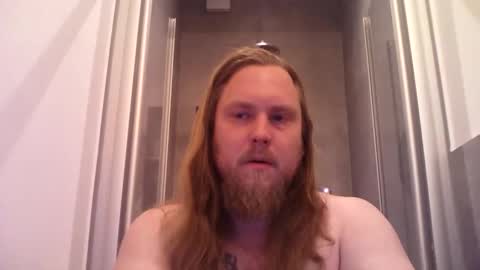 Snapshot of thenewdude1992 chatting on November 2025 07:47:01 PM thenewdude1992 online show from November 2025 07:47:01 PM