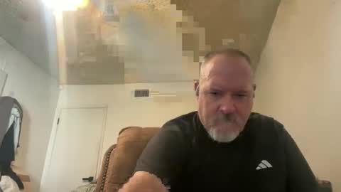 Snapshot of thenewganon chatting on May 2026 06:49:02 PM thenewganon online show from May 2026 06:49:02 PM