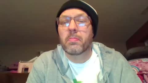 Snapshot of theo6974z chatting on February 2025 04:57:01 AM theo6974z online show from February 2025 04:57:01 AM