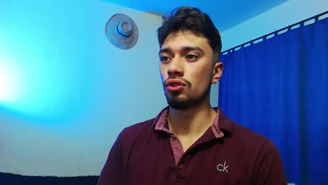 Theo online show from November 2025 07:02:02 PM