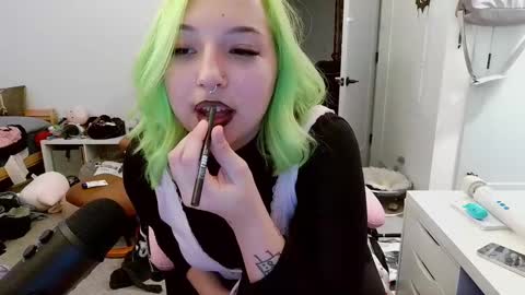 Olivia Nyx online show from January 2025 05:50:01 AM