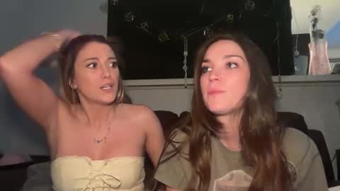 Snapshot of theoneandonlyava chatting on March 2025 10:28:02 PM Ava online show from March 2025 10:28:02 PM