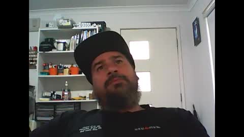 Snapshot of theozbeardguy chatting on January 2025 12:27:01 AM aussiebeard online show from January 2025 12:27:01 AM