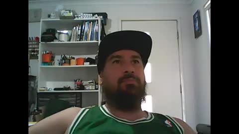 Snapshot of theozbeardguy chatting on February 2025 01:19:02 AM aussiebeard online show from February 2025 01:19:02 AM