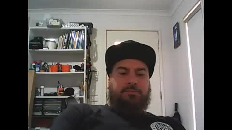 Snapshot of theozbeardguy chatting on March 2025 01:04:02 AM aussiebeard online show from March 2025 01:04:02 AM