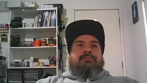 Snapshot of theozbeardguy chatting on June 2026 12:24:02 AM aussiebeard online show from June 2026 12:24:02 AM