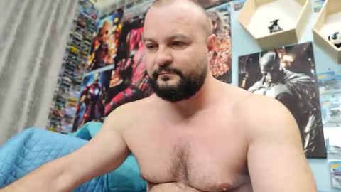 Chris online show from October 2025 04:46:02 AM