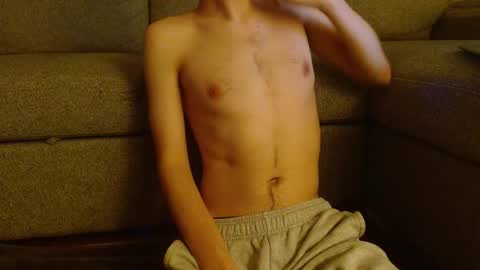 Snapshot of theplace11 chatting on November 2025 01:17:02 AM thefacelessplace online show from November 2025 01:17:02 AM