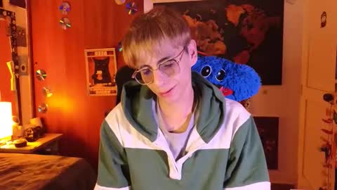 Snapshot of theprince_red chatting on May 2026 08:58:02 PM Matt independent model online show from May 2026 08:58:02 PM