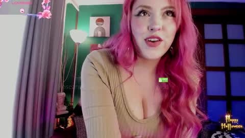 Rosie  online show from October 2025 08:44:02 PM