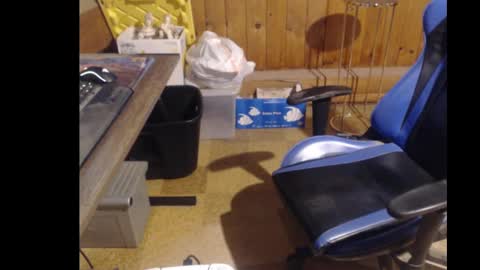 Snapshot of therealbigcheese0695 chatting on November 2025 04:28:01 PM therealbigcheese0695 online show from November 2025 04:28:01 PM