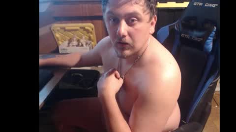 Snapshot of therealbigcheese0695 chatting on March 2026 09:47:02 PM therealbigcheese0695 online show from March 2026 09:47:02 PM