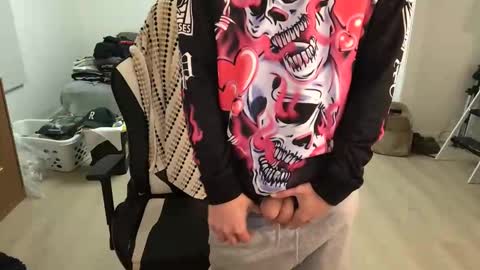 therealdylansdick online show from November 2025 01:30:01 AM