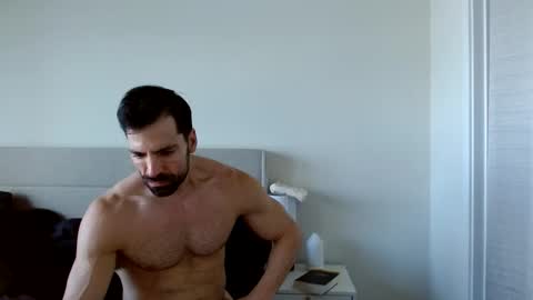 Snapshot of therealkingyoshi chatting on November 2025 06:14:01 PM Yoshi online show from November 2025 06:14:01 PM