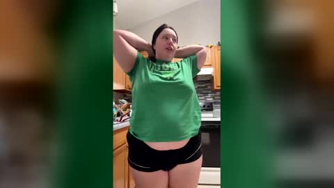 Snapshot of therealkinkykatie chatting on March 2026 10:59:02 PM Kinky Katie online show from March 2026 10:59:02 PM