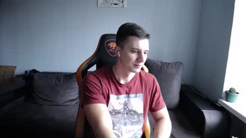 Nick   online show from October 2025 11:53:02 AM