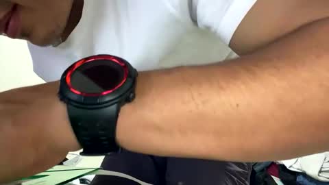 Theron Devereaux online show from February 2026 02:19:02 AM