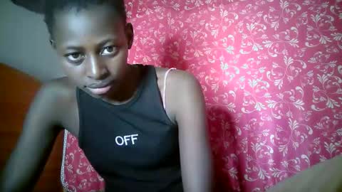 Snapshot of therry_heart chatting on April 2026 12:50:02 PM hearty online show from April 2026 12:50:02 PM