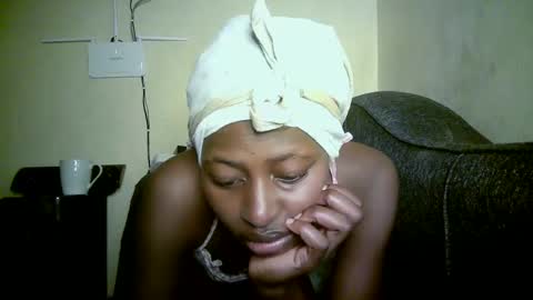 Snapshot of therry_heart chatting on May 2026 03:36:01 AM hearty online show from May 2026 03:36:01 AM