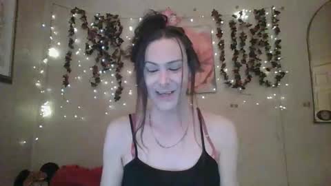 sillymillie0 online show from May 2026 06:12:02 PM