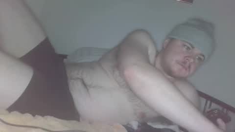 Snapshot of theskeetr27 chatting on January 2025 11:31:01 AM theskeetr27 online show from January 2025 11:31:01 AM