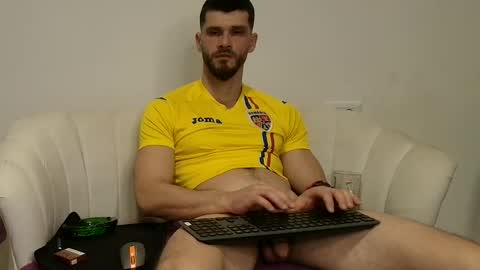 Snapshot of thetop200 chatting on March 2026 06:01:02 PM TheTop online show from March 2026 06:01:02 PM