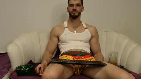 Snapshot of thetop200 chatting on March 2026 06:13:01 PM TheTop online show from March 2026 06:13:01 PM