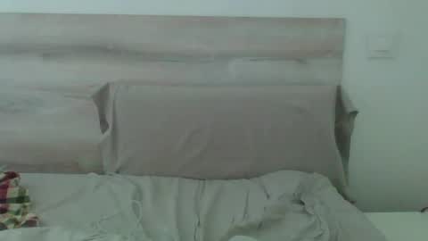 Snapshot of thetubedscarfguy chatting on February 2025 10:17:02 AM Scarf guy online show from February 2025 10:17:02 AM