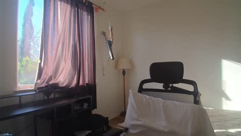 Snapshot of theufcfan_8181 chatting on October 2025 11:47:02 PM troy online show from October 2025 11:47:02 PM